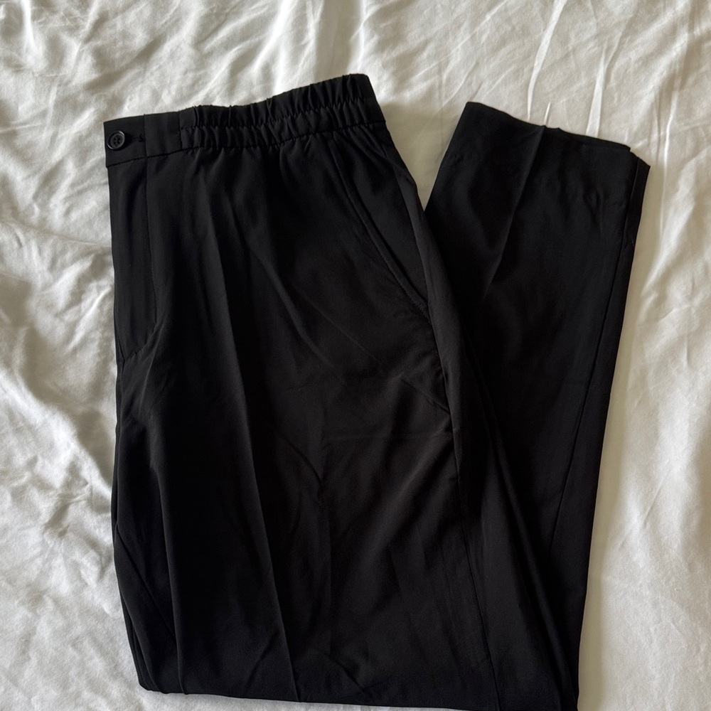Banana Republic AirstretchBlack Elastic-Waist Dress Pants - Never Worn